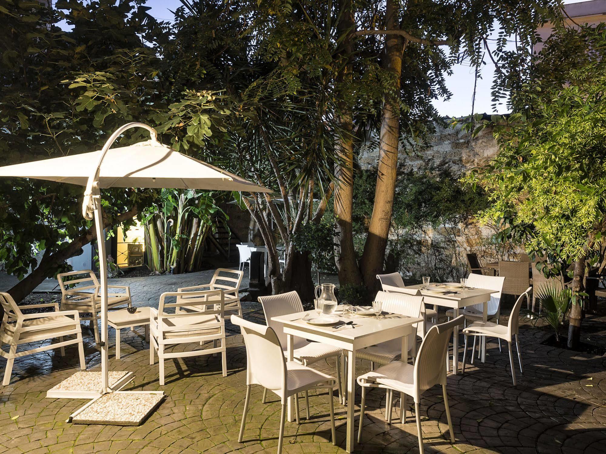 Il Giardino Di Ballaro Boutique B&B Palermo Exterior photo